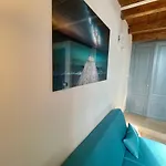 Onlyrooms V - Portside & Train Station Кальяри