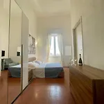 Onlyrooms V - Portside & Train Station 3* Кальяри