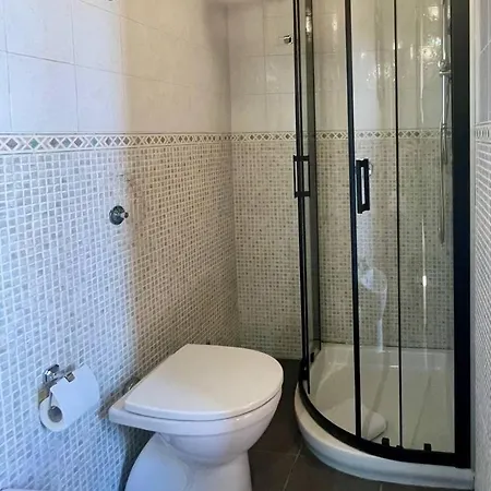 Onlyrooms V - & Train Station Guest house Cagliari