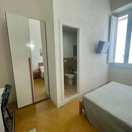 Onlyrooms V - & Train Station Cagliari