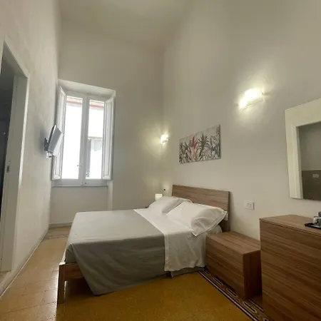 Onlyrooms V - & Train Station Cagliari