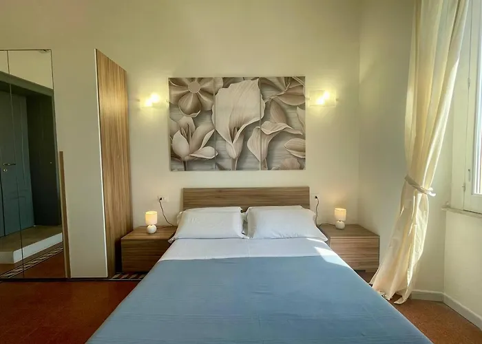 Pensjonat Onlyrooms V - Sea View & Train Station 3*
