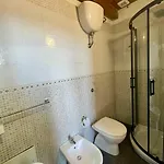 Onlyrooms V - Portside & Train Station 3*