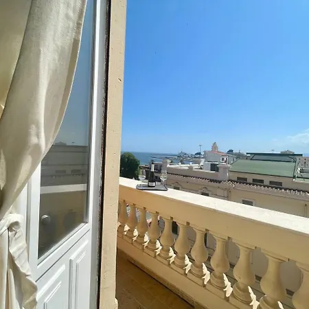 Πανσιόν Onlyrooms V - Portside & Train Station Κάλιαρι