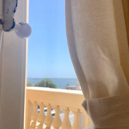 Onlyrooms V - Portside & Train Station Guest house Cagliari