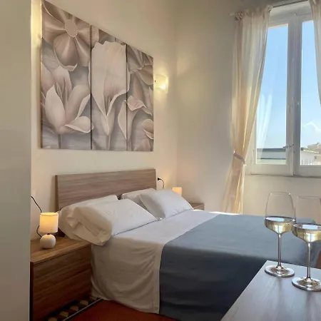 Gasthof Onlyrooms V - Sea View & Train Station 3*