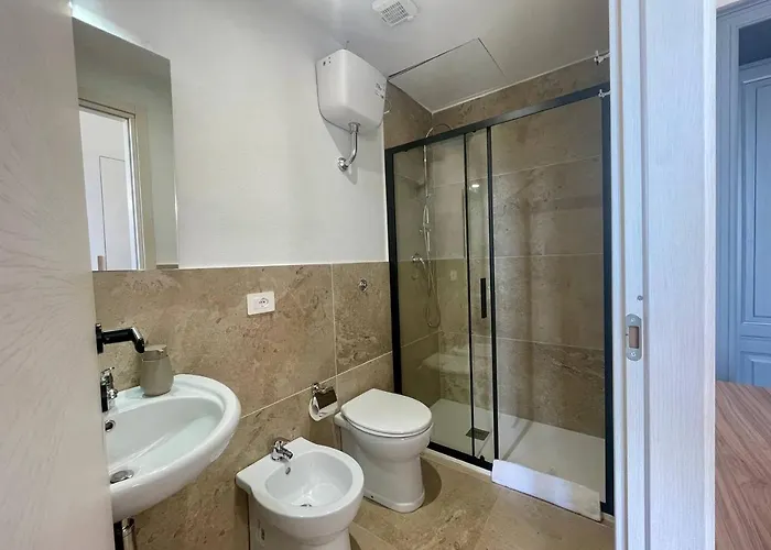 Onlyrooms V - Sea View & Train Station Cagliari